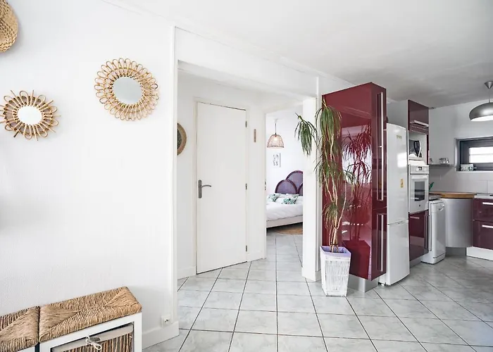 Sun House - Terrasse Parking Prive Gratuit * Troyes